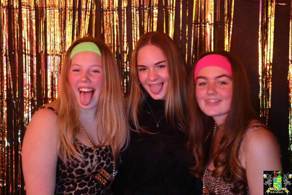 ../Images/Jeugd Opwarmbal Photobooth 422.jpg